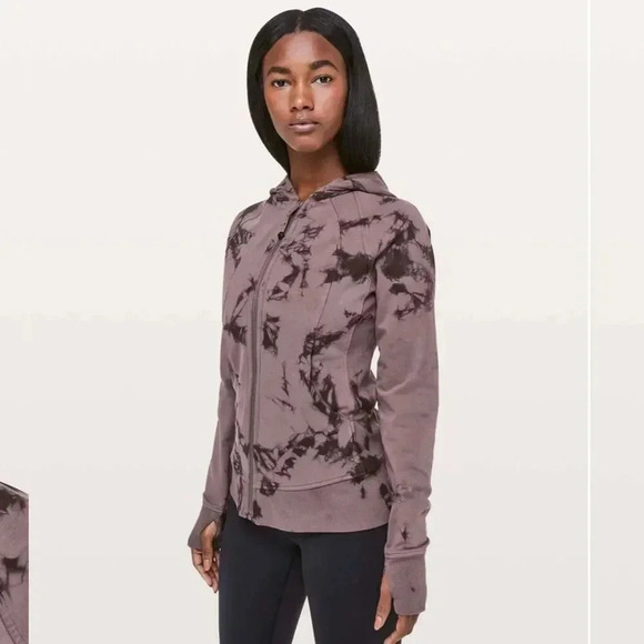 lululemon athletica Tie-Dye Jacket in Brown and Black - Picture 1 of 6